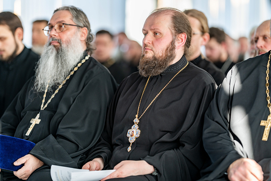 Встреча профессора Московской духовной академии А.И.Осипова с духовенством Подольской епархии